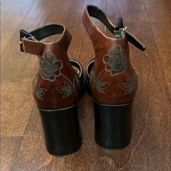 Via Spiga Rare Retro Square Toe Platform Heels, Embroidered Leather, Size 6 - Picture 11 of 15